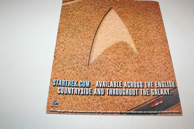 Load image into Gallery viewer, Star Trek The Magazine April 2000 Vol 1 # 12
