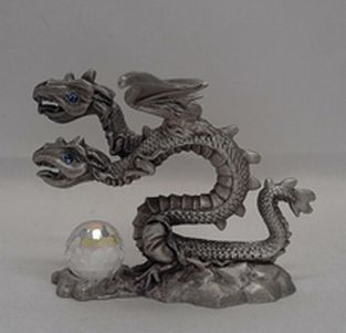 Load image into Gallery viewer, VTG Spoontiques Pewter Miniature Winged Dragon with Swarovski Crystal 1987
