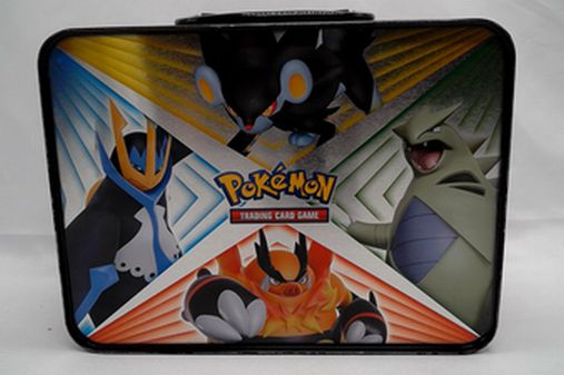 Load image into Gallery viewer, Pokemon TCG Battle Styles Collectors Chest Tin Lunchbox Spring 2021
