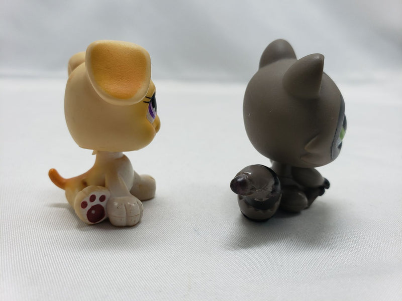 Load image into Gallery viewer, 2007 Hasbro Littlest Pet Shop #450 Racoon #451 Boxer
