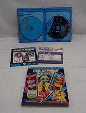 Load image into Gallery viewer, 2017 Monster High Electrified Blu-Ray + DvD

