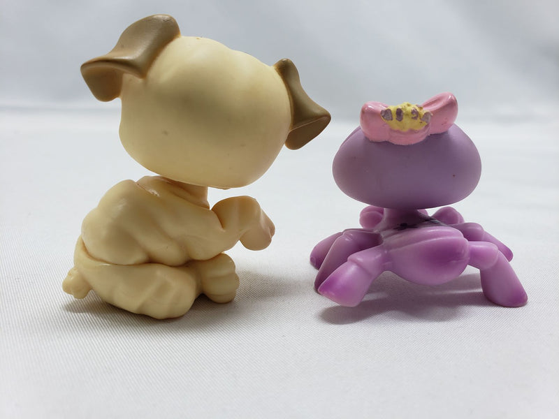 Load image into Gallery viewer, Littlest Pet Shop LPS Pet Pairs Spider #136 and Bulldog #135
