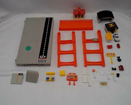 Load image into Gallery viewer, Micro Machines SUPER CITY TOOL BOX Playset with Vehicles INCOMPLETE (Pre-Owned)
