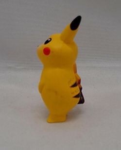 Pokemon Tomy Curious Pikachu Mini Figure Pocket Monster (Pre-Owned)