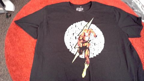 The Flash Justice League Size 2XL Shirt Color Black