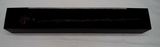 Wizarding World Harry Potter Universal Studios Ollivanders Rowan 2 Skull Wand