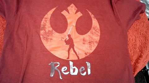Maroon Star Wars Rebel Shirt Size XL