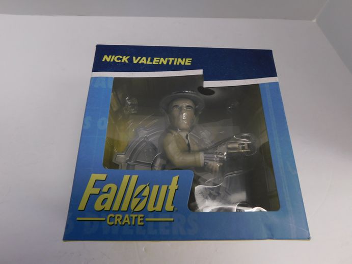Load image into Gallery viewer, Loot Crate Fallout Screen Shots Nick Valentine figurine, Bethesda from 2017
