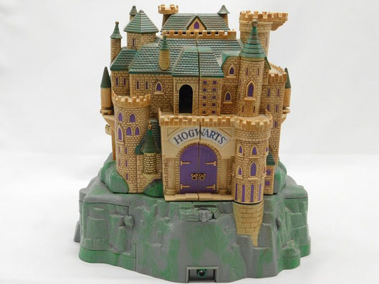 Mattel 2001 Harry Potter Poly Pocket Hogwarts Castle Playset