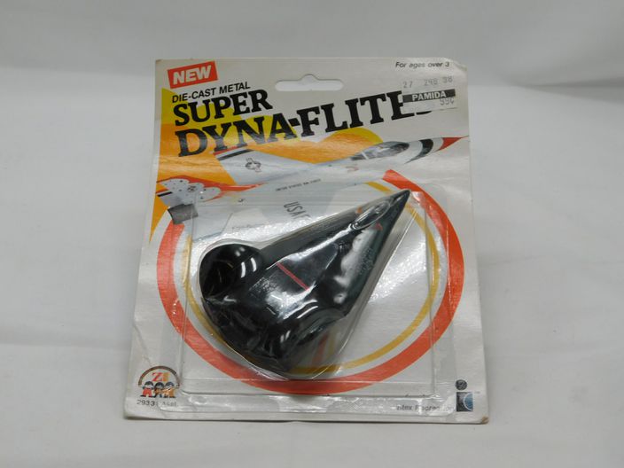 Load image into Gallery viewer, Dyna Flites Die Cast USAF Stealth Bomber
