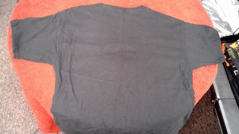 Load image into Gallery viewer, Batman Logo Size XL Shirt Color Black
