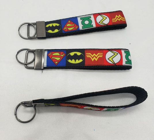 DC 5 in wristlet keychain