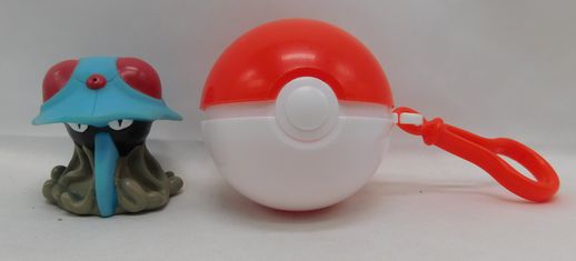 Load image into Gallery viewer, Tentacruel 1999 Burger King Pokemon Water Squirter Toy Figure (Pre-Owned)
