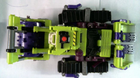Hasbro 2002 Transformers Armada Max-Con Scavenger With Rollbar