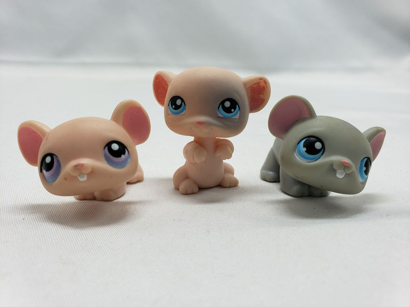 Load image into Gallery viewer, LPS Littlest pet shop MERRY MICE MOUSE SET #102, 103, 104
