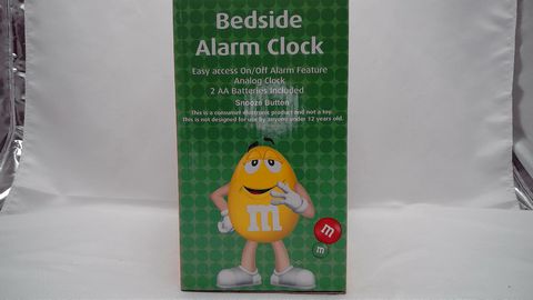 M&M's Yellow Bedside Alarm Clock Candy Figurine 7