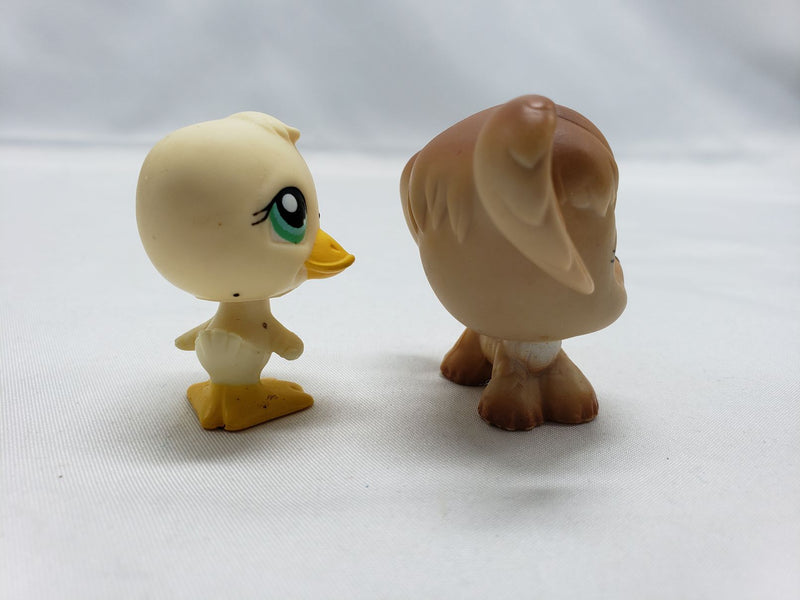 Load image into Gallery viewer, Littlest Pet Shop Pet Pairs Duck and Spaniel Puppy #199 #200
