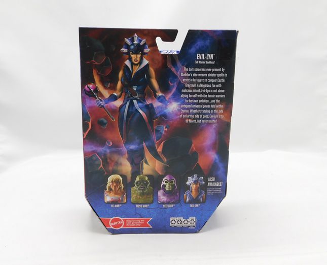 Load image into Gallery viewer, Mattel Masters of the Universe Masterverse Revelation Evil-Lyn Box
