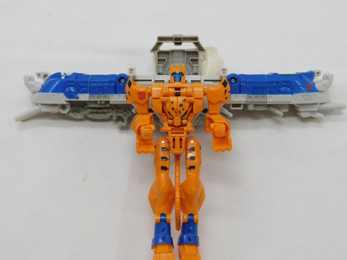 Load image into Gallery viewer, Hasbro Transformers Toys Cyberverse Spark Armor Cheetor Action Figure
