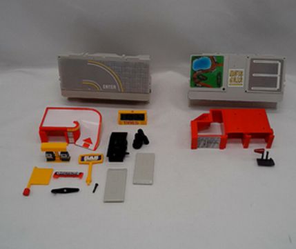 Micro Machines Travel City Lot of 11 & Assorted Pieces (Pre-Owned)