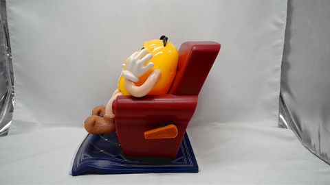 Load image into Gallery viewer, M&amp;M Candy Dispenser Yellow In Recliner  “Couch Potato”  1999 (Pre-Owned/No Box)
