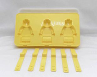 Load image into Gallery viewer, Lego Minifigure Ice Lolli Pop Mold/Maker Set with Sticks
