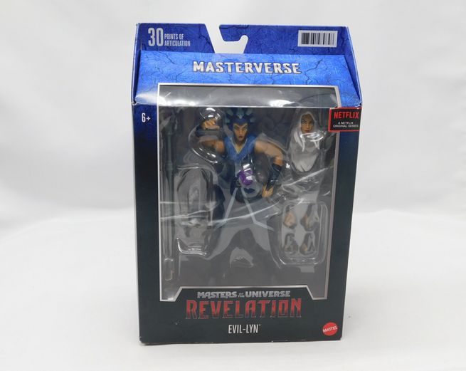 Load image into Gallery viewer, Mattel Masters of the Universe Masterverse Revelation Evil-Lyn Box
