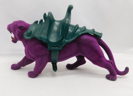 Load image into Gallery viewer, Masters Of The Universe Vintage Panthor W/ Saddle 1981 (Pre-Owned/No Box)
