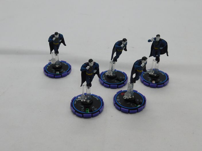 Load image into Gallery viewer, Heroclix and Mage Knight Bulk Lot
