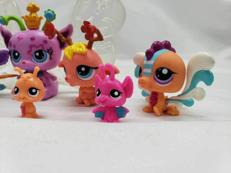 Load image into Gallery viewer, Littlest Pet Shop LPS Majestic Masquerade Fairies 2831 2832 2833 2834 2835 2836
