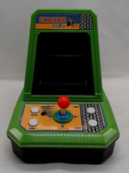 Excaliber Mini Frogger Mirrored LCD Tabletop Battery Operated Arcade Game 4011-A