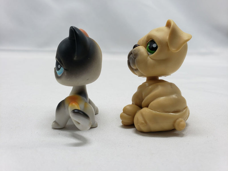 Load image into Gallery viewer, Littlest Pet Shop 106 Calico Cat Blue Eyes 107 Bulldog Dog
