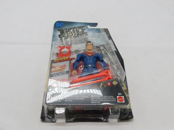 Load image into Gallery viewer, DC COMICS JUSTIC LEAGUE SUPERMAN 6&quot; ACTION FIGURE 2017 STEALTH CAPE HEAT VISION
