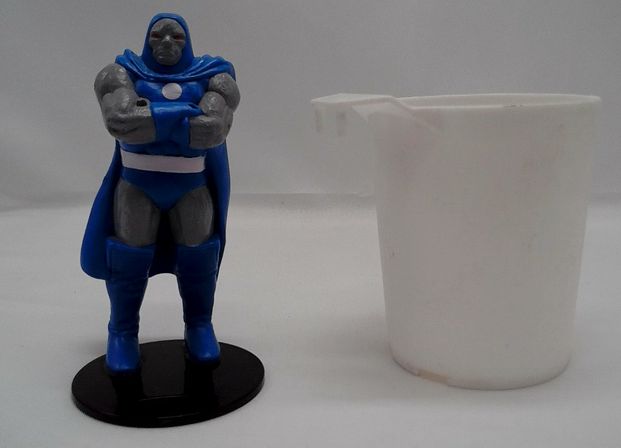 Load image into Gallery viewer, DC Comics 1988 Burger King cup holder figure darkseid
