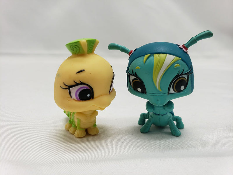 Load image into Gallery viewer, BRATZ: Lil Angelz INSECTZ series 4 Caterpillar #352 Ant #359 Pet Bug Figures Lot
