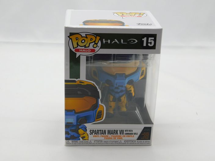 Load image into Gallery viewer, Halo - Funko Pop! #15 - Spartan Mark VII with VK78 Commando Rifle
