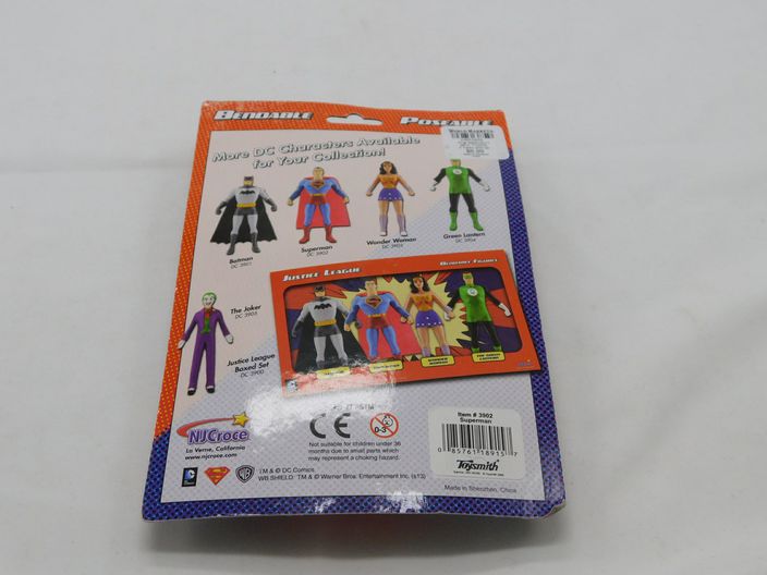 Load image into Gallery viewer, New Mint DC Comics Superman Bendable Poseable Figure
