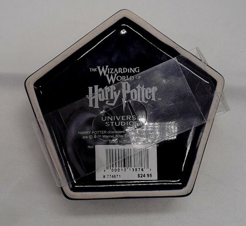 Load image into Gallery viewer, Chocolate Frog The Wizarding World of Harry Potter Universal Studios Ceramic Box
