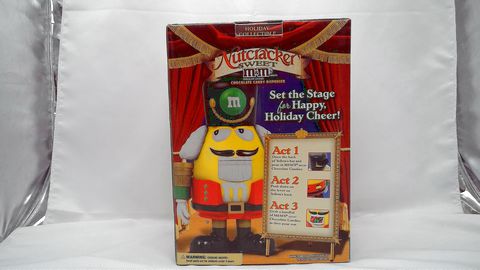 Load image into Gallery viewer, M&amp;M Holiday Collectible Christmas Nutcracker Candy Dispenser Yellow (Pre-Owned)

