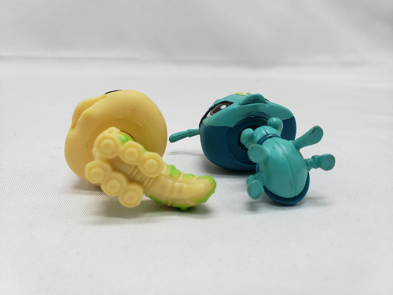 Load image into Gallery viewer, BRATZ: Lil Angelz INSECTZ series 4 Caterpillar #352 Ant #359 Pet Bug Figures Lot
