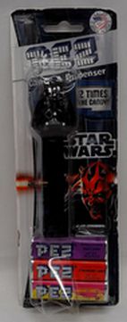 Load image into Gallery viewer, Star Wars Darth Vader Pez Dispenser In Box
